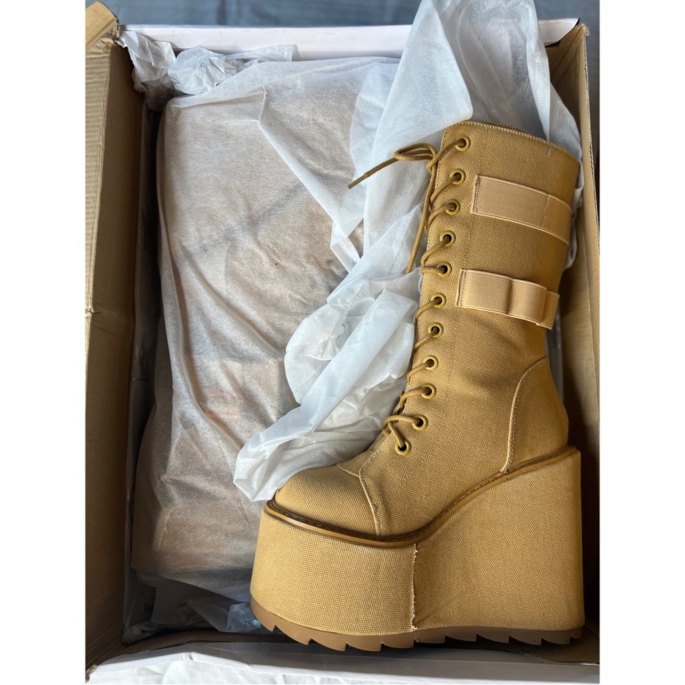 YRU Dune Desert platform combat boots